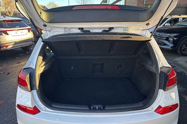 Hyundai i30 1.0T GDI SE Nav 5dr