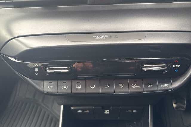 Hyundai BAYON 1.0 TGDi 48V MHEV Premium 5dr Blue