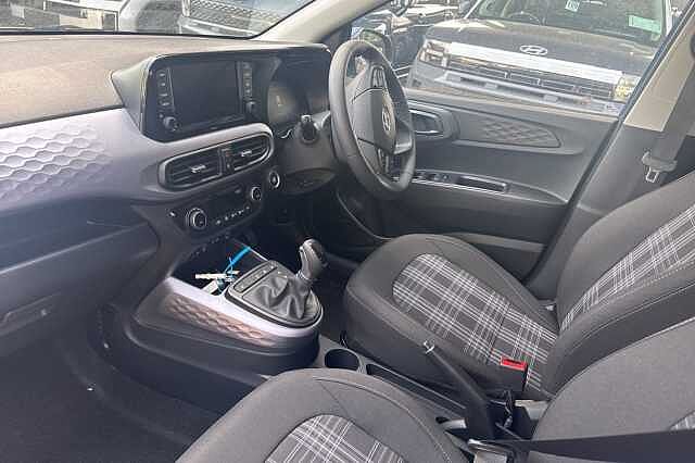 Hyundai I10 premium Blue