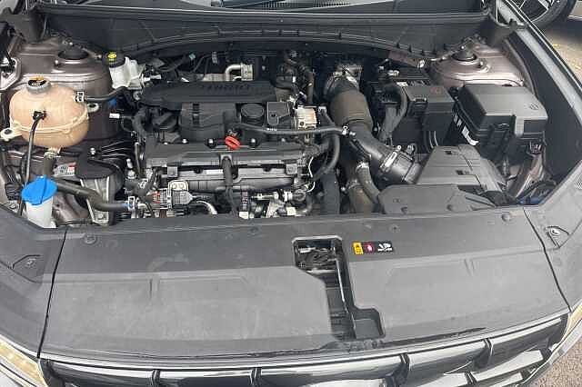 Hyundai TUCSON 1.6 TGDi 48V MHD SE Connect 5dr 2WD DCT Brown