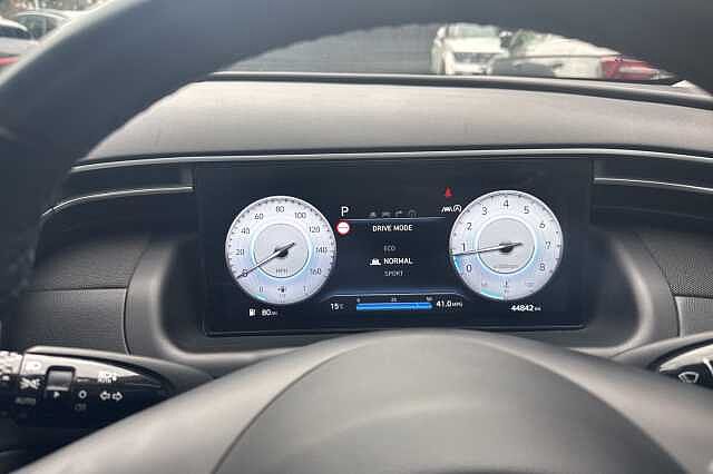 Hyundai TUCSON 1.6 TGDi 48V MHD SE Connect 5dr 2WD DCT Brown