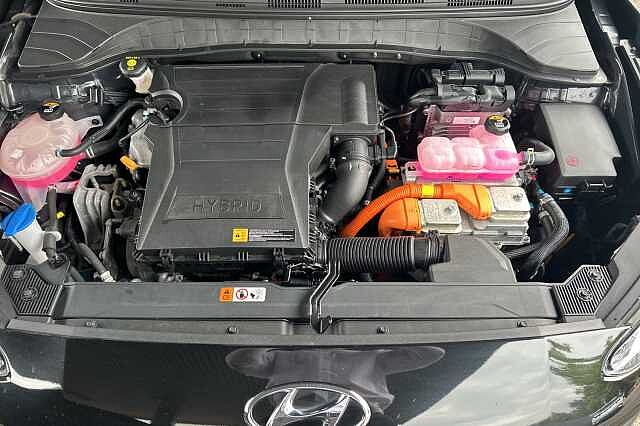 Hyundai KONA 1.6 GDi Hybrid Premium 5dr DCT Black