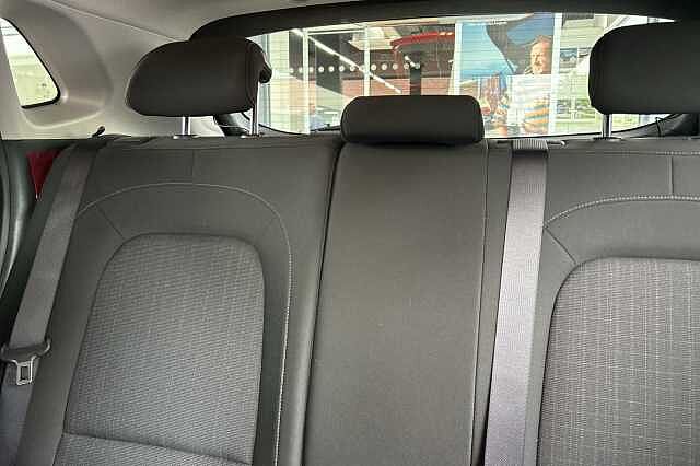 Hyundai KONA 1.6 GDi Hybrid Premium 5dr DCT Black