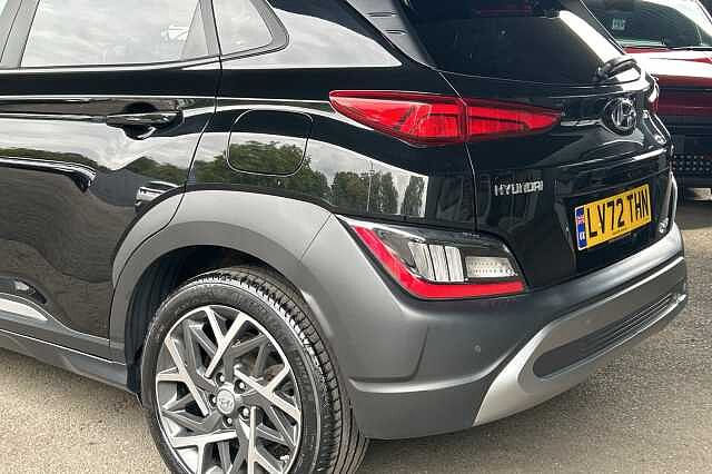 Hyundai KONA 1.6 GDi Hybrid Premium 5dr DCT Black