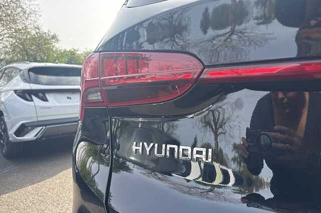 Hyundai SANTA FE 1.6 TGDi Hybrid Premium 5dr 4WD Auto