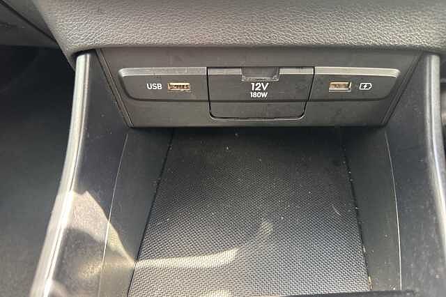 Hyundai BAYON 1.0 TGDi 48V MHEV SE Connect 5dr
