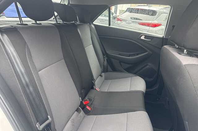 Hyundai i20 1.2 MPi SE 5dr