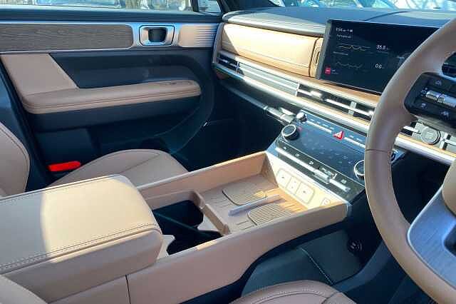 Hyundai SANTA FE 1.6 h T-GDi Ultimate SUV 5dr Petrol Hybrid Auto 4WD Euro 6 (s/s) (7Seat) (215 ps Shimmering Silver