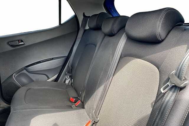 Hyundai i10 1.0 Play Hatchback 5dr Petrol Manual Euro 6 (67 ps)