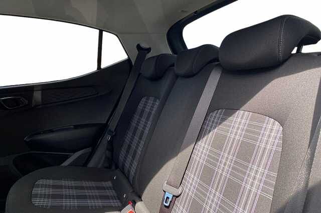 Hyundai I10 1.0 Premium Hatchback 5dr Petrol Manual Euro 6 (s/s) (63 ps) Aurora Grey