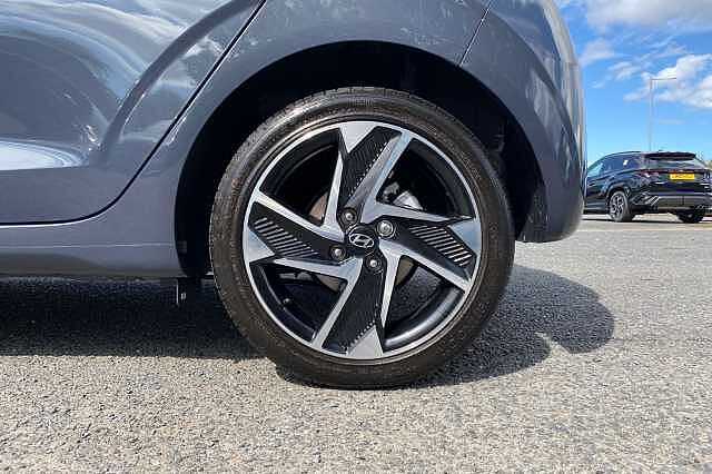 Hyundai I10 1.0 Premium Hatchback 5dr Petrol Manual Euro 6 (s/s) (63 ps) Aurora Grey
