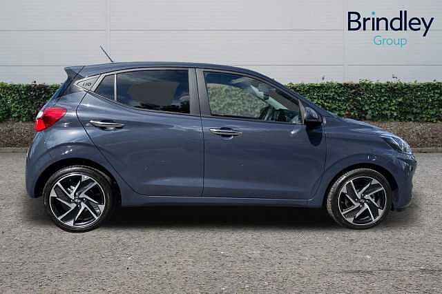 Hyundai I10 1.0 Premium Hatchback 5dr Petrol Manual Euro 6 (s/s) (63 ps) Aurora Grey