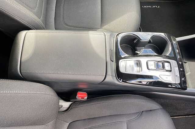 Hyundai TUCSON Premium T-Gdi Hev Sage Brown