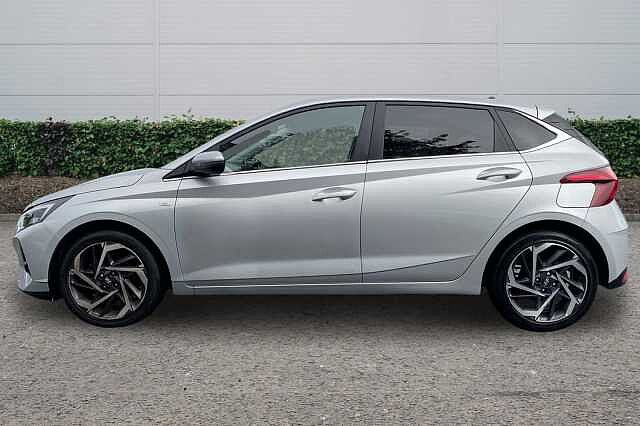 Hyundai I20 Premium Mhev T-Gdi Au Shimmering Silver