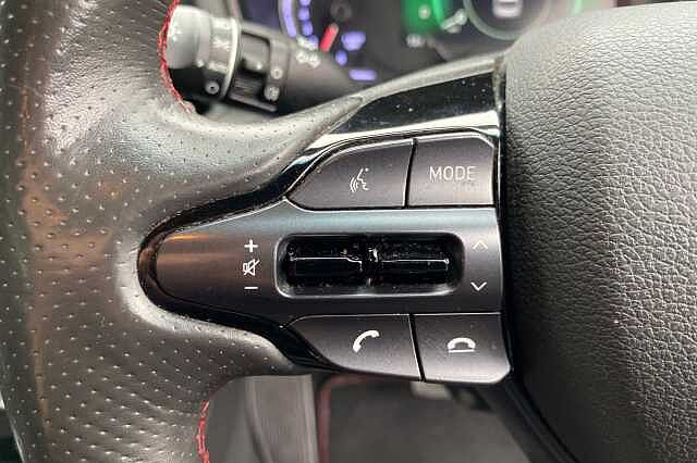 Hyundai I30 N Line Mhev T-Gdi Aut Engine Red