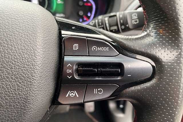 Hyundai I30 N Line Mhev T-Gdi Aut Engine Red
