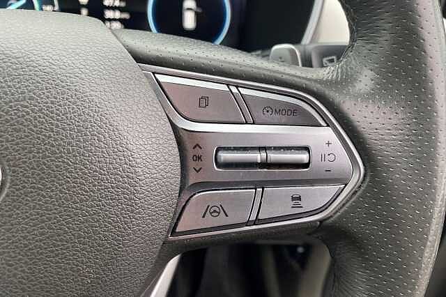 Hyundai Santa Fe 1.6 h T-GDi Ultimate SUV 5dr Petrol Hybrid Auto 4WD Euro 6 (s/s) (230 ps)