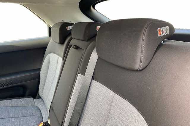 Hyundai IONIQ 5 73kWh Premium Hatchback 5dr Electric Auto AWD (305 ps) Atlas White