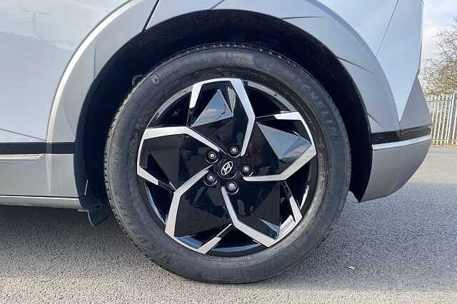 Hyundai IONIQ 5 73kWh Premium Hatchback 5dr Electric Auto AWD (305 ps) Atlas White