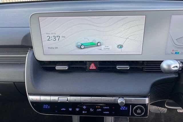 Hyundai IONIQ 5 73kWh Premium Hatchback 5dr Electric Auto AWD (305 ps) Atlas White