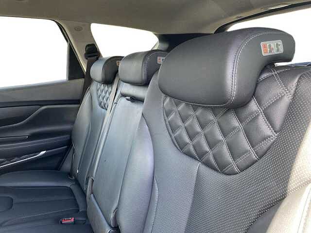 Hyundai Santa Fe 1.6 h T-GDi Premium SUV 5dr Petrol Hybrid Auto Euro 6 (s/s) (230 ps)