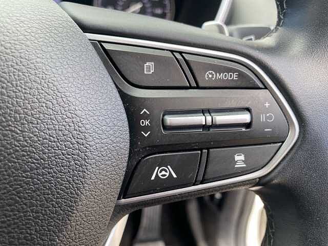 Hyundai Santa Fe 1.6 h T-GDi Premium SUV 5dr Petrol Hybrid Auto Euro 6 (s/s) (230 ps)