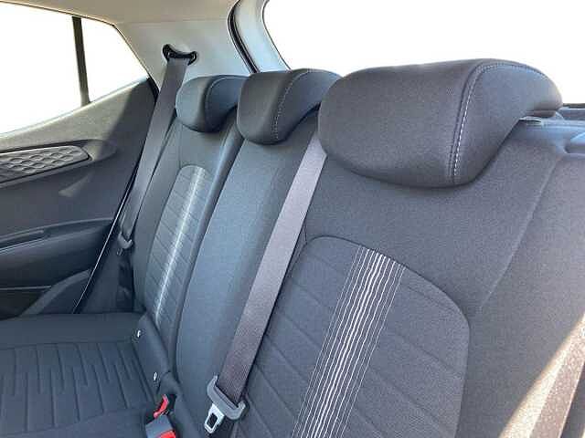 Hyundai I10 5dr Hat 1.0 Mpi 63ps Advance Nav Atlas White