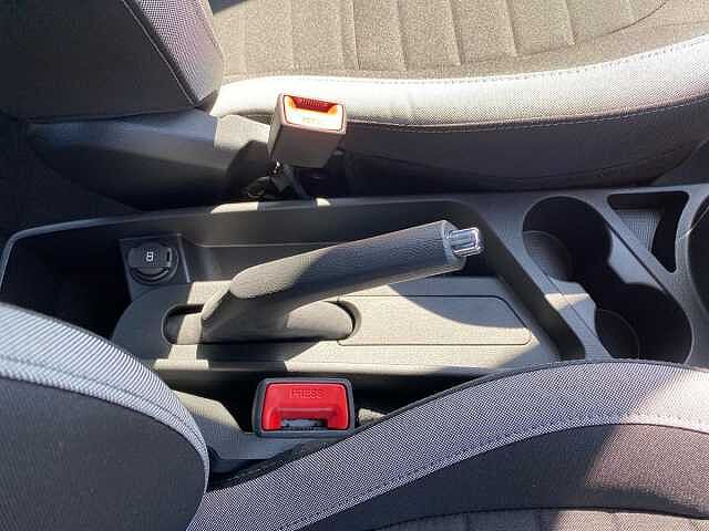Hyundai I10 5dr Hat 1.0 Mpi 63ps Advance Nav Grey