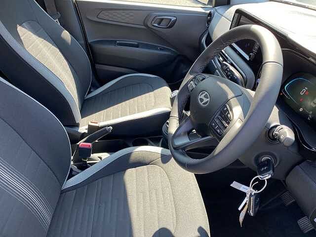 Hyundai I10 5dr Hat 1.0 Mpi 63ps Advance Nav Grey