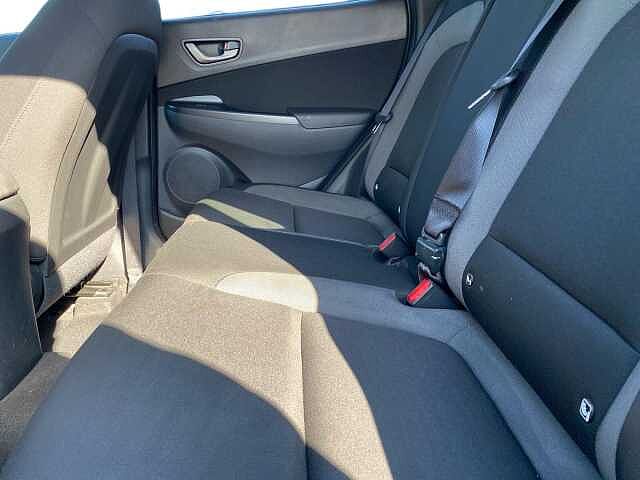 Hyundai Kona 1.0 T-GDi Play SUV 5dr Petrol Manual Euro 6 (s/s) (120 ps)