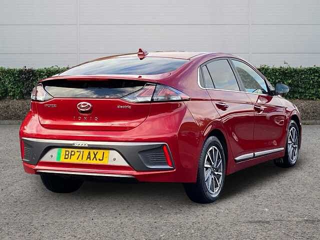 Hyundai Ioniq 38.3kWh Premium SE Hatchback 5dr Electric Auto (136 ps)