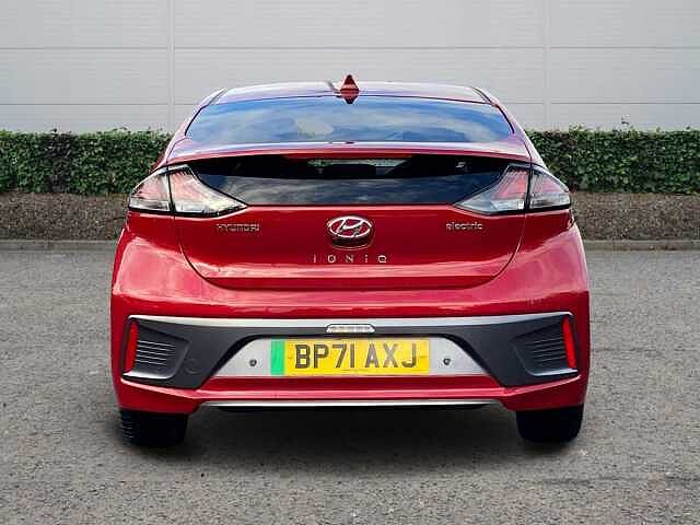 Hyundai Ioniq 38.3kWh Premium SE Hatchback 5dr Electric Auto (136 ps)