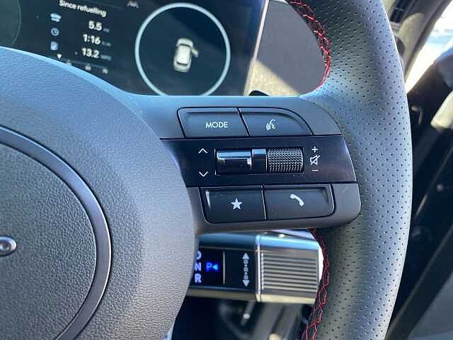 Hyundai TUCSON 1.6T Hybrid N Line Edition SUV 5dr Petrol Hybrid Auto Euro 6 (s/s) (239 ps) Abyss Black Pearl