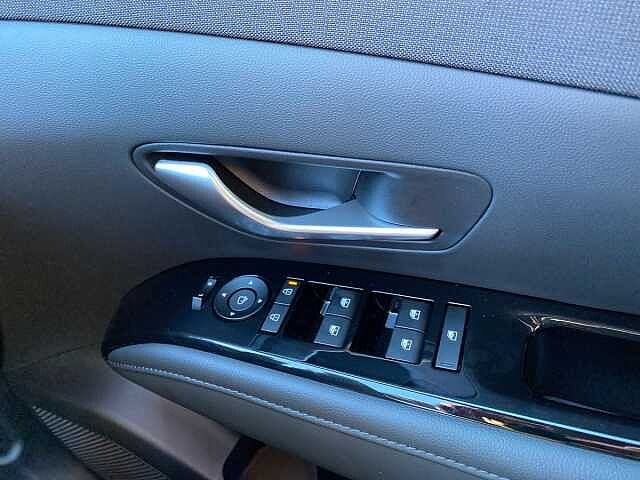 Hyundai TUCSON 1.6T Hybrid Black Line SUV 5dr Petrol Hybrid Auto Euro 6 (s/s) (239 ps) Grey