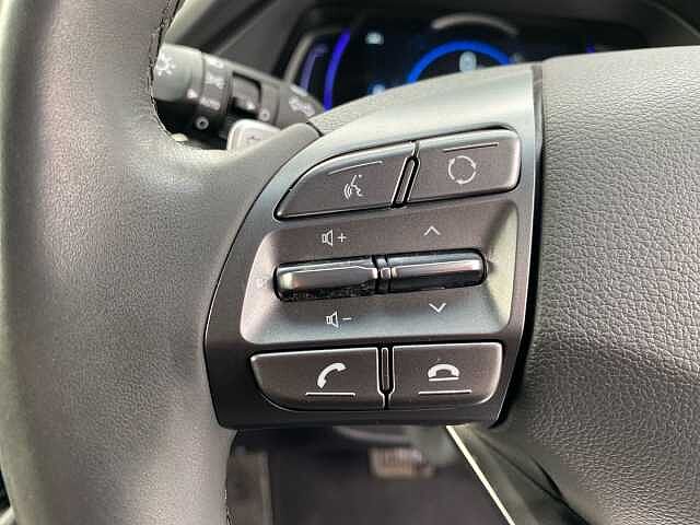 Hyundai Ioniq 38.3kWh Premium SE Hatchback 5dr Electric Auto (136 ps)