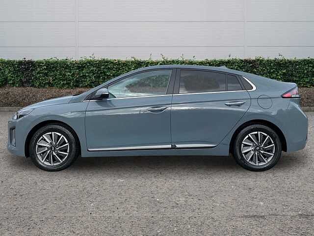 Hyundai Ioniq 38.3kWh Premium SE Hatchback 5dr Electric Auto (136 ps)
