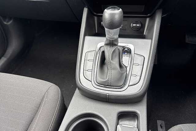 Hyundai KONA 1.6 GDi Hybrid SE Connect 5dr DCT Blue