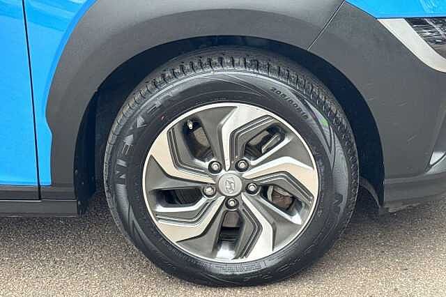 Hyundai KONA 1.6 GDi Hybrid SE Connect 5dr DCT Blue