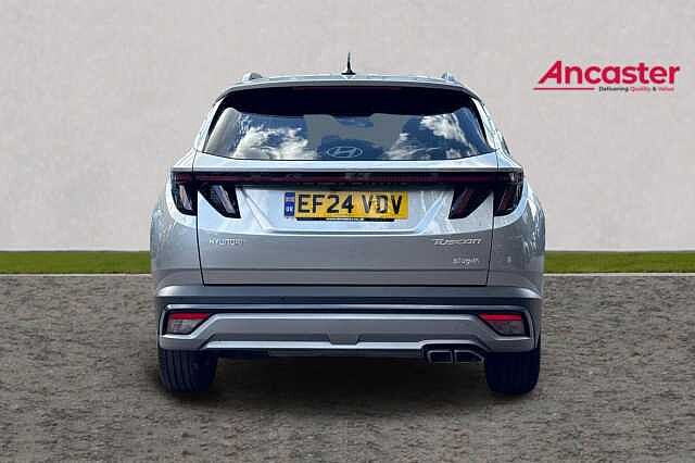 Hyundai TUCSON 1.6 TGDi Plug-in Hybrid Premium 5dr 4WD Auto Shimmering Silver