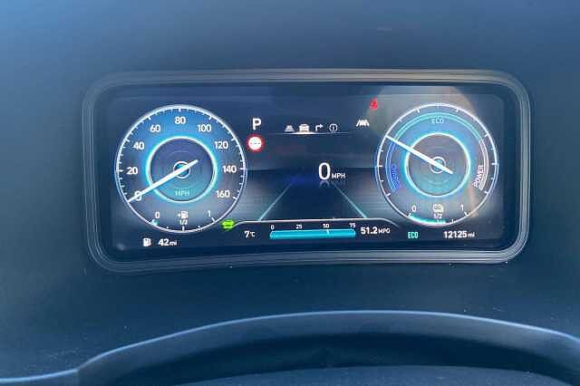 Hyundai KONA 1.6 GDi Hybrid Ultimate 5dr DCT White