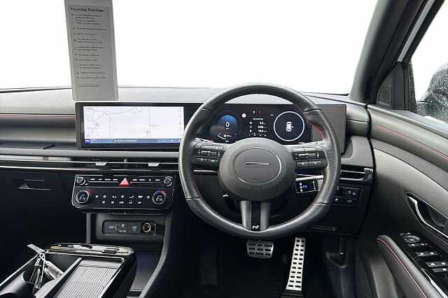 Hyundai TUCSON 1.6T Hybrid N Line 5dr Auto White