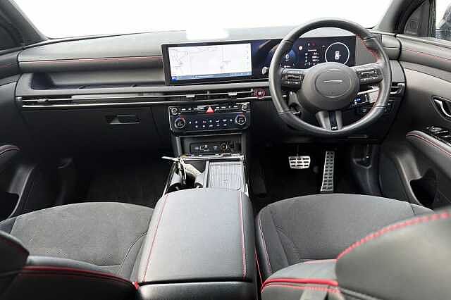 Hyundai TUCSON 1.6T Hybrid N Line 5dr Auto White