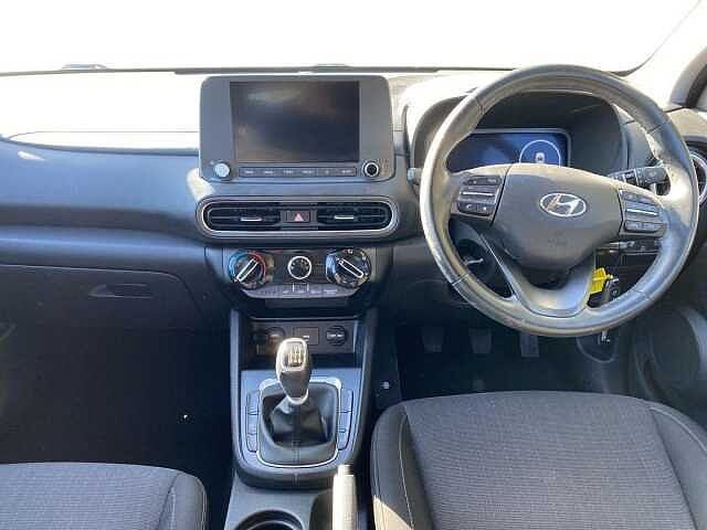 Hyundai KONA 1.0 TGDi 48V MHEV SE Connect 5dr Pearl - Phantom black