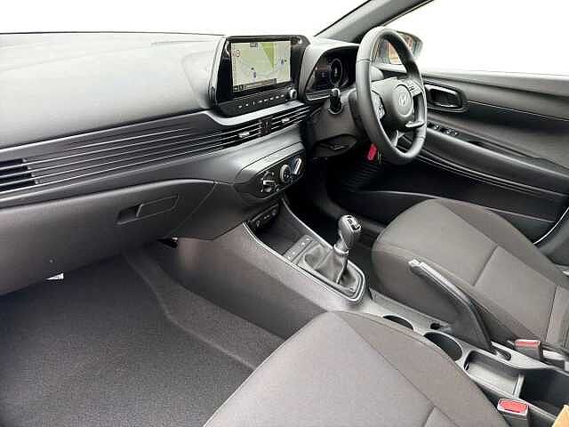 Hyundai I20 1.0T GDi 90 Black Line 5dr Atlas white