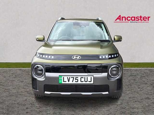 Hyundai INSTER 85kW Cross 49kWh 5dr Auto Matte - Amazons green