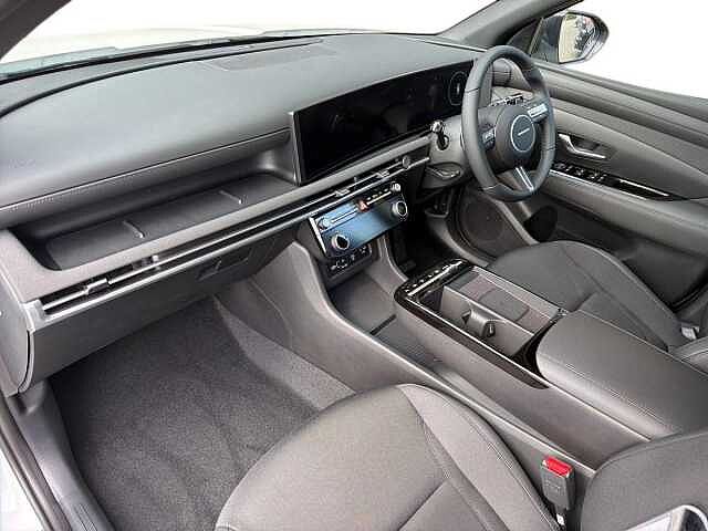 Hyundai TUCSON 1.6T 288 Plug-in Hybrid Black Line 5dr Auto [NI] lid - Atlas white