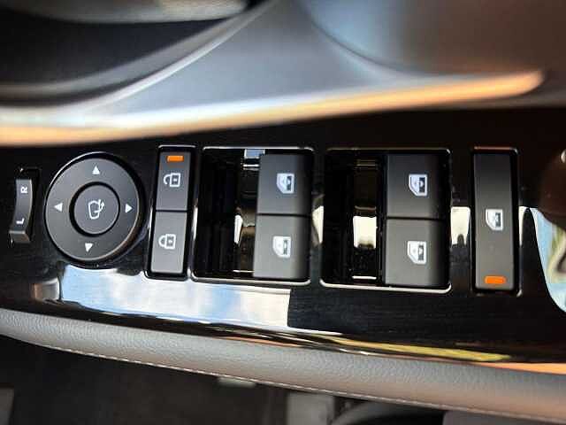 Hyundai TUCSON 1.6T 288 Plug-in Hybrid Black Line 5dr Auto [NI] lid - Atlas white