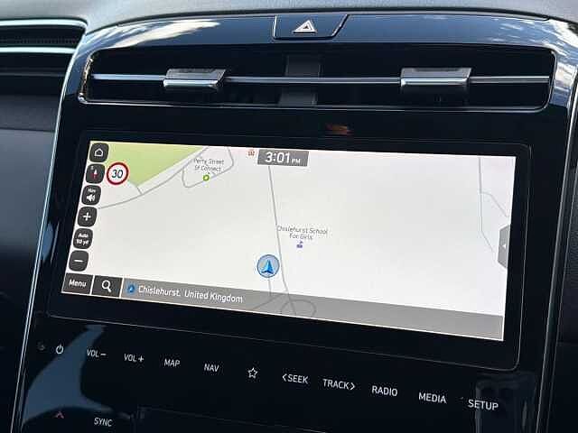 Hyundai TUCSON 1.6 TGDi Hybrid 230 SE Connect 5dr 2WD Auto Red
