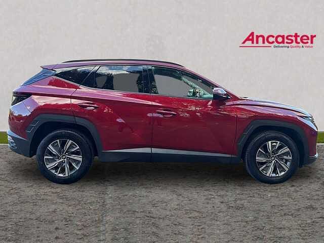Hyundai TUCSON 1.6 TGDi Hybrid 230 SE Connect 5dr 2WD Auto Red