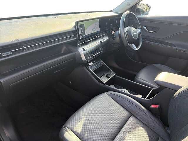 Hyundai KONA 1.6T Ultimate 5dr DCT [Lux Pack] Pearl - Abyss black